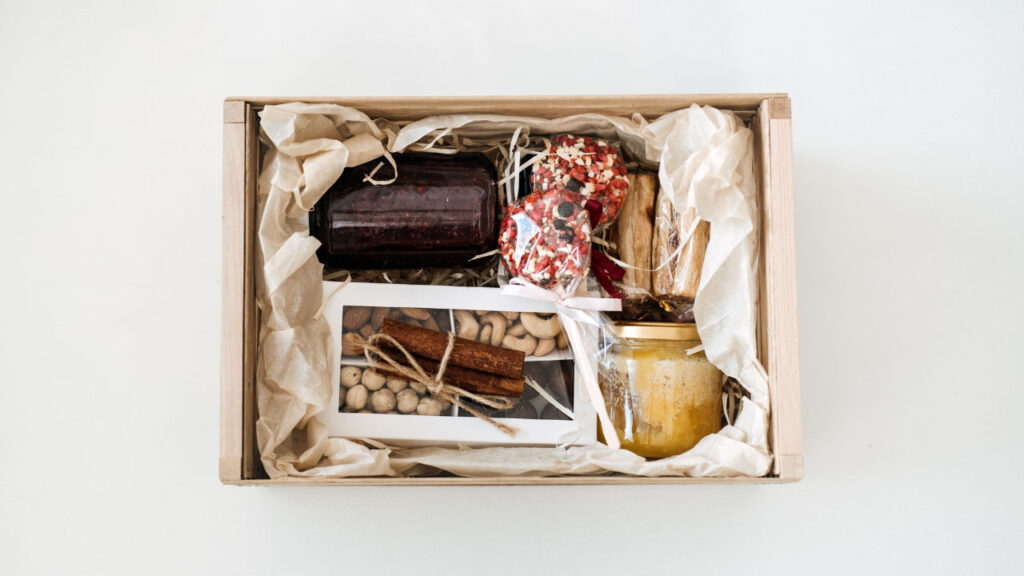 gourmet snack box